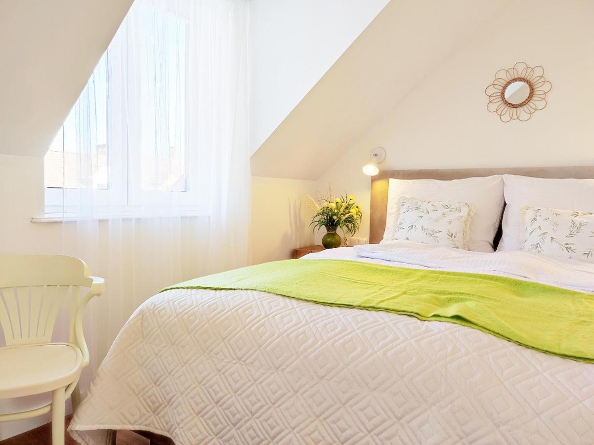 La Ola Apartamenty 梅尔诺 外观 照片